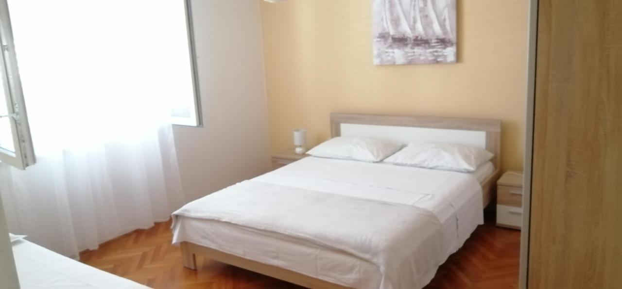 Goga Apartments Primošten Εξωτερικό φωτογραφία
