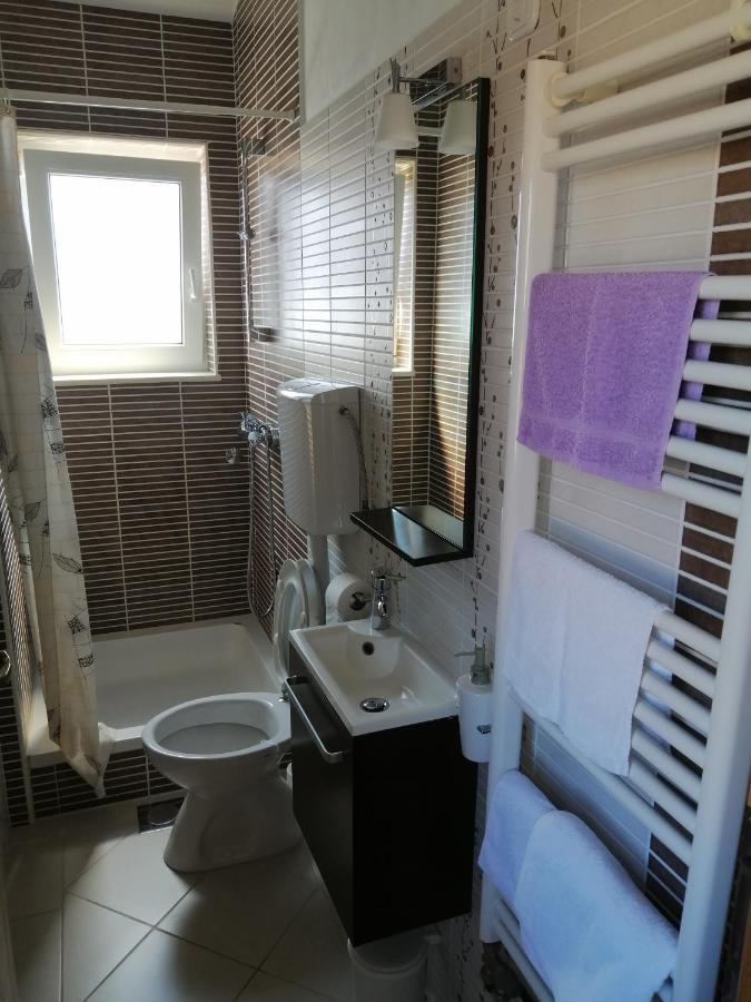 Goga Apartments Primošten Εξωτερικό φωτογραφία